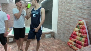 Bisexlife_Hot  13-08-2021 video submissive